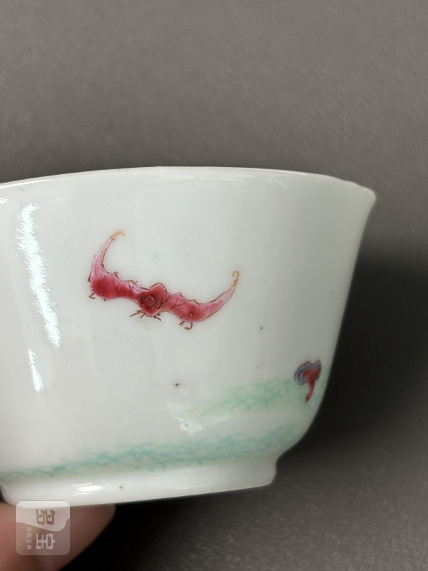 清雍正 粉彩福禄寿图杯一对（带老盒） - 图21